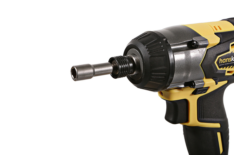 akkumulyatornyy_vintovert_hanskonner_hcd18280h_unibattery