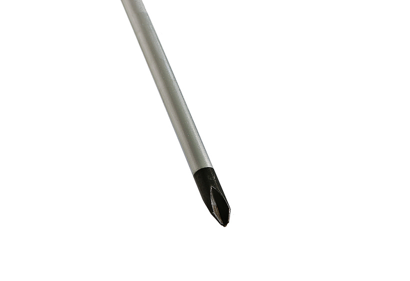 otvertka_tri_wing_tw2x200mm_crv_magnitnyy_nakonechnik_sturm