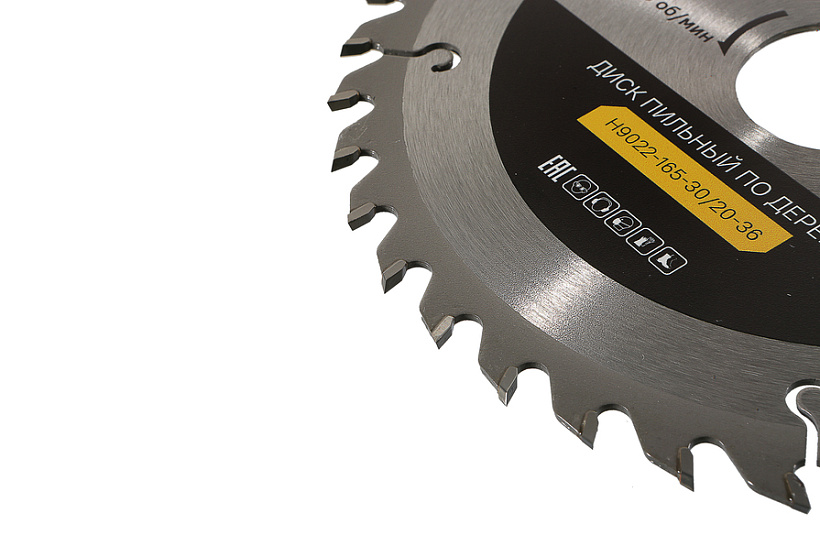 pilnyy_disk_po_derevu_165x3020mm_36_zubev_hanskonner