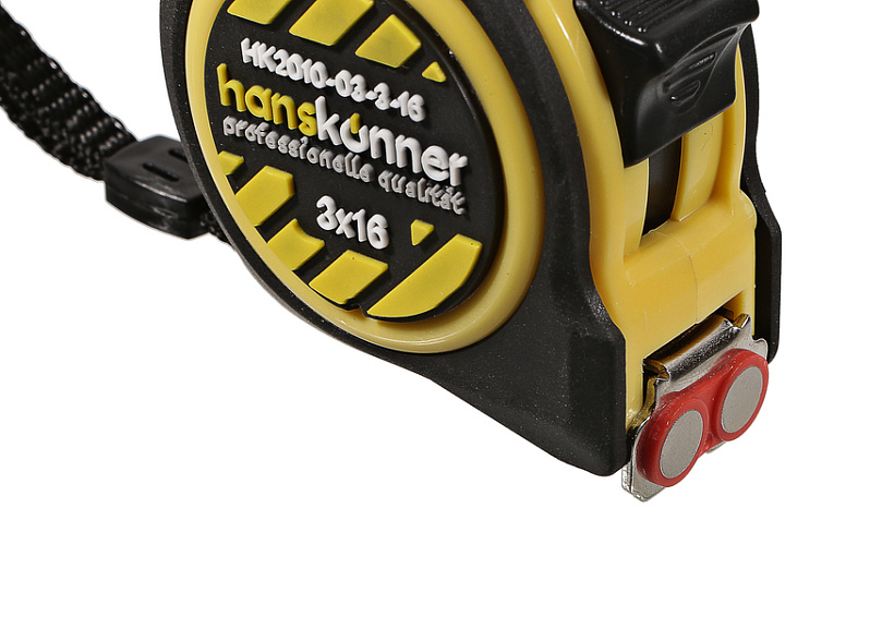 ruletka_3x16mm_2_stopa_kompaktnyy_korpus_moshchnyy_magnit_hanskonner